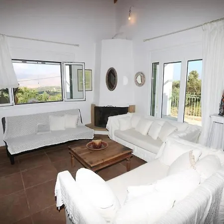 Kalamakia House-stylish Near Petani Σπίτι διακοπών Ληξούρι